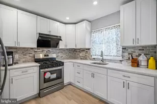 9314 Academy Rd, Philadelphia, PA 19114 - Photo 5