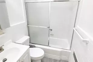 7214 Cottage St, Philadelphia, PA 19135 - Photo 9
