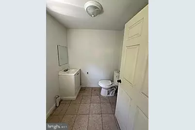 2012 E Glenwood Avenue, Philadelphia, PA 19124 - Photo 19