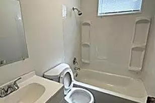 2012 E Glenwood Ave, Philadelphia, PA 19124 - Photo 17