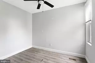 2440 N 16th St, Philadelphia, PA 19132 - Photo 11