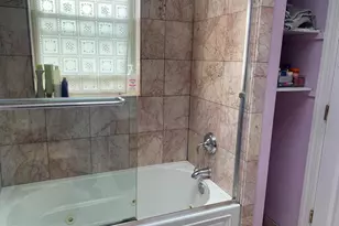 617 S 17th St, Philadelphia, PA 19146 - Photo 13