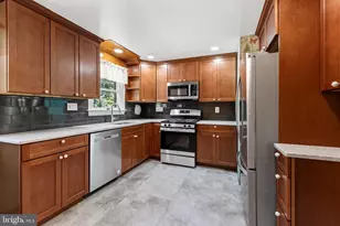 3368 Chesterfield Rd, Philadelphia, PA 19114 - Photo 9