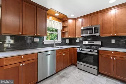 3368 Chesterfield Road, Philadelphia, PA 19114 - Photo 11