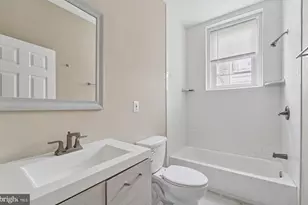 7018 Woodland Ave, Philadelphia, PA 19142 - Photo 5