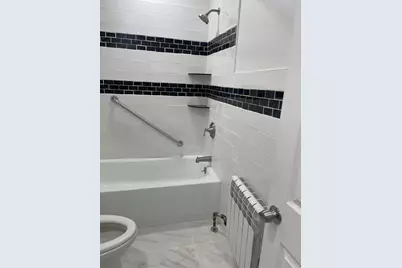 6324 Kingsessing Avenue, Philadelphia, PA 19142 - Photo 35
