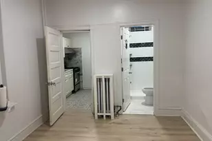 6324 Kingsessing Ave, Philadelphia, PA 19142 - Photo 15