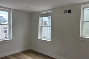 1810 Tasker St, Philadelphia, PA 19145 - Photo 9