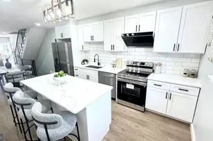 819 Jackson St, Philadelphia, PA 19148 - Photo 3