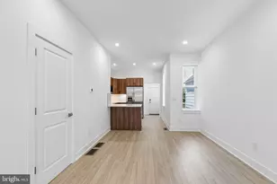 2834 W Glenwood, Philadelphia, PA 19121 - Photo 9