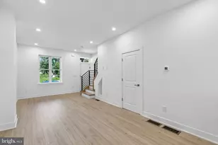 2834 W Glenwood, Philadelphia, PA 19121 - Photo 11