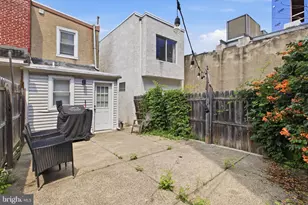 1733 Blair St, Philadelphia, PA 19125 - Photo 11