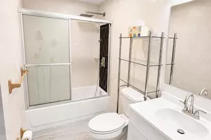 1175 S 10th St, Philadelphia, PA 19147 - Photo 15