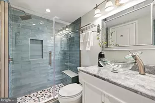 1 Queen St, Philadelphia, PA 19147 - Photo 23