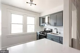 6035 Cedarhurst St, Philadelphia, PA 19143 - Photo 11