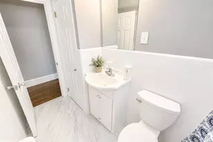 495 Lemonte St, Philadelphia, PA 19128 - Photo 19