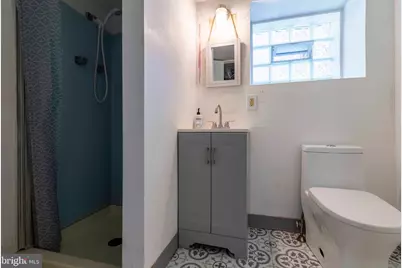 5825 Chew Avenue, Philadelphia, PA 19138 - Photo 27