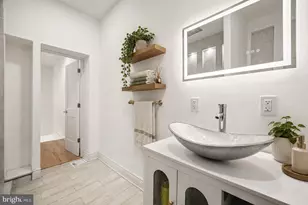 2630 Jasper St, Philadelphia, PA 19125 - Photo 13