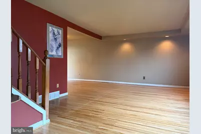 803 Rennard Circle, Philadelphia, PA 19116 - Photo 5