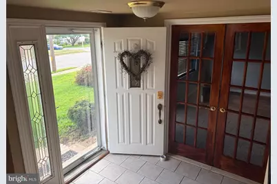 803 Rennard Circle, Philadelphia, PA 19116 - Photo 3