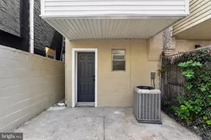 2019 Manton St, Philadelphia, PA 19146 - Photo 29