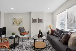2019 Manton St, Philadelphia, PA 19146 - Photo 5