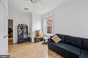 222 Buckingham Pl, Philadelphia, PA 19104 - Photo 3