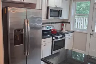 632 E Allens Ln, Philadelphia, PA 19119 - Photo 9
