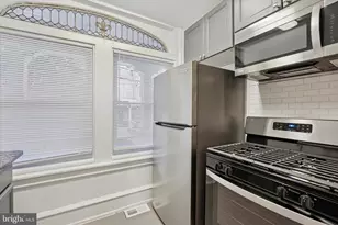 236 Buckingham Pl, Philadelphia, PA 19104 - Photo 3