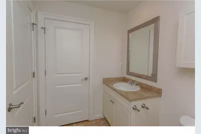 312 Walnut Street #307, Philadelphia, PA 19106 - Photo 17
