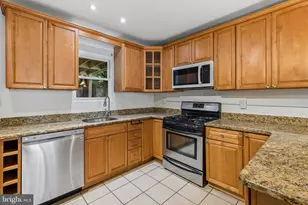 1914 Manton St, Philadelphia, PA 19146 - Photo 3