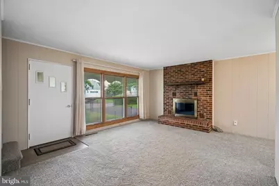 524 Selma Street, Philadelphia, PA 19116 - Photo 3