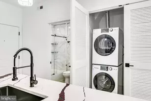 2054 N 2nd St, Philadelphia, PA 19122 - Photo 5