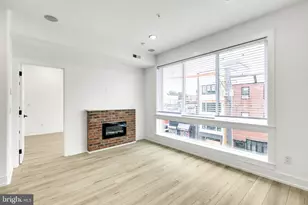 2054 N 2nd St, Philadelphia, PA 19122 - Photo 9