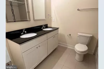1323 S Chadwick Street, Philadelphia, PA 19146 - Photo 17