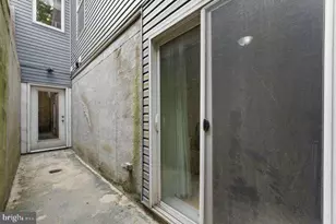1328 N 7th St, Philadelphia, PA 19122 - Photo 25