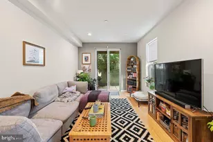 1328 N 7th St, Philadelphia, PA 19122 - Photo 9