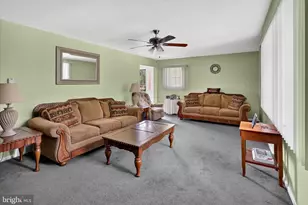 606 Artwood Dr, Philadelphia, PA 19115 - Photo 17