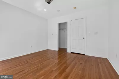 1521 S Woodstock Street, Philadelphia, PA 19146 - Photo 17