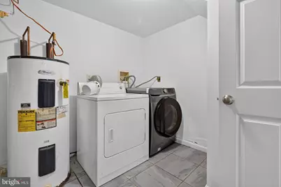 1521 S Woodstock Street, Philadelphia, PA 19146 - Photo 13