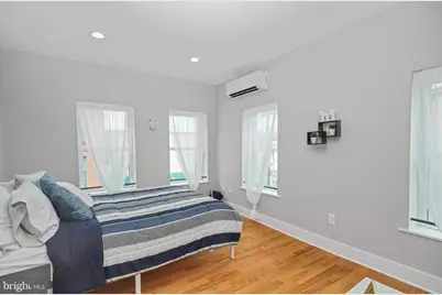 2049 E Hagert Street #UPPER, Philadelphia, PA 19125 - Photo 21