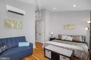 2049 E Hagert St, Philadelphia, PA 19125 - Photo 15