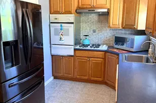 3622 Genesee Dr, Philadelphia, PA 19154 - Photo 17