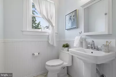 605 W Naomi Street, Philadelphia, PA 19144 - Photo 33