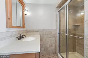 8017 Lenola St, Philadelphia, PA 19136 - Photo 25
