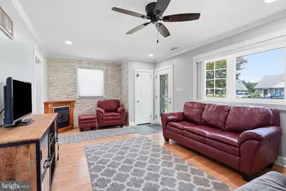 8017 Lenola Street, Philadelphia, PA 19136 - Photo 5