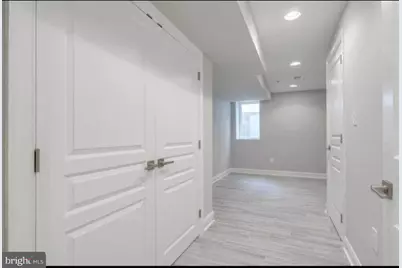 1529 S Lambert Street, Philadelphia, PA 19146 - Photo 9