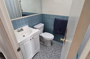 12729 Elnora Rd, Philadelphia, PA 19154 - Photo 9
