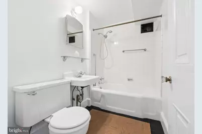 2218 Locust Street, Philadelphia, PA 19103 - Photo 39