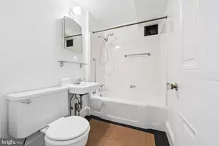 2218 Locust St, Philadelphia, PA 19103 - Photo 39
